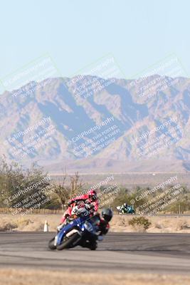 media/Dec-07-2025-CVMA (Sun) [[3e7d2de5dc]]/Race 16-Formula Middleweight/